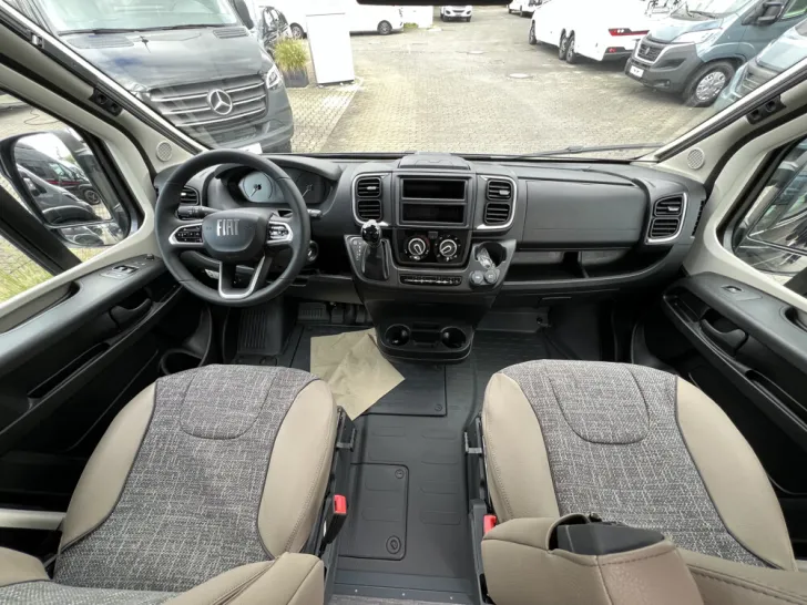 Fahrzeugbild Dethleffs Globetrail 600 DK Fiat #4