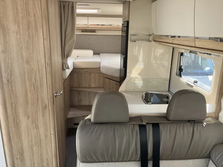Fahrzeugbild Eura Mobil Profila T 696 EB #12