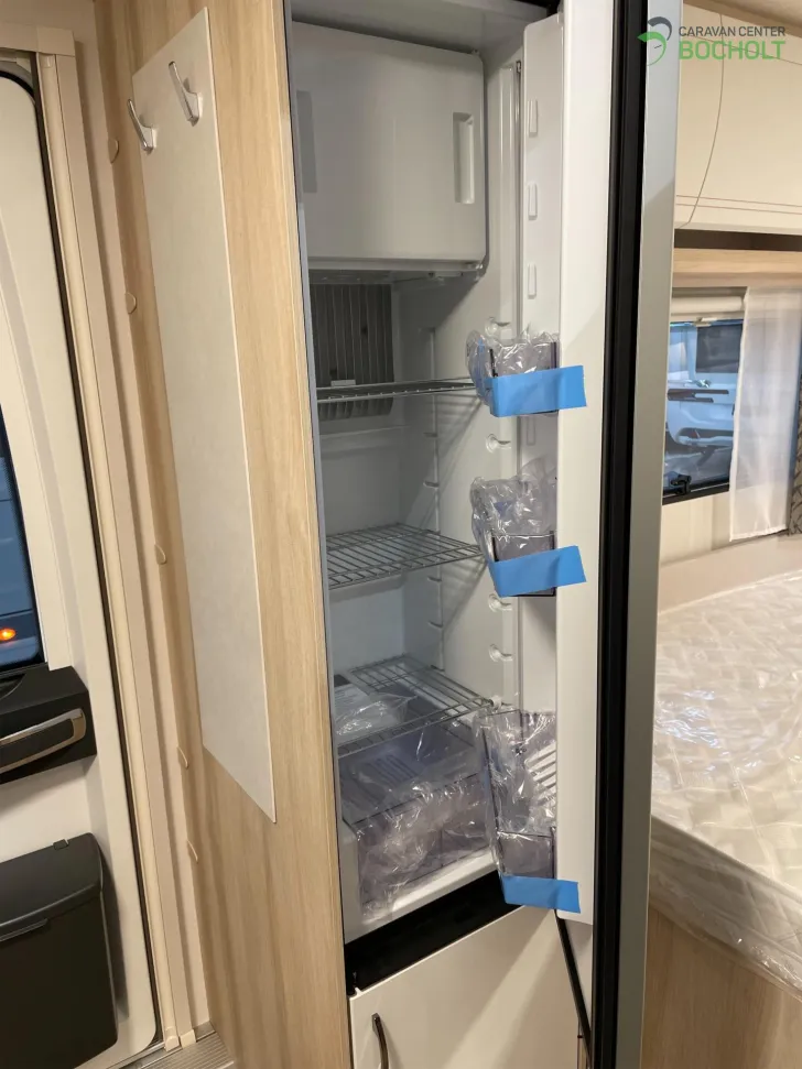 Fahrzeugbild Hobby De Luxe 495 WFB Modell 2025 / 1800 Kg Achse #8