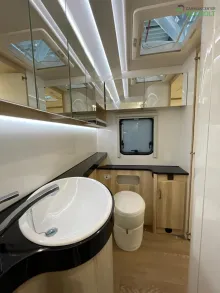 Fahrzeugbild Hobby De Luxe 495 WFB Modell 2025 / 1800 Kg Achse #10