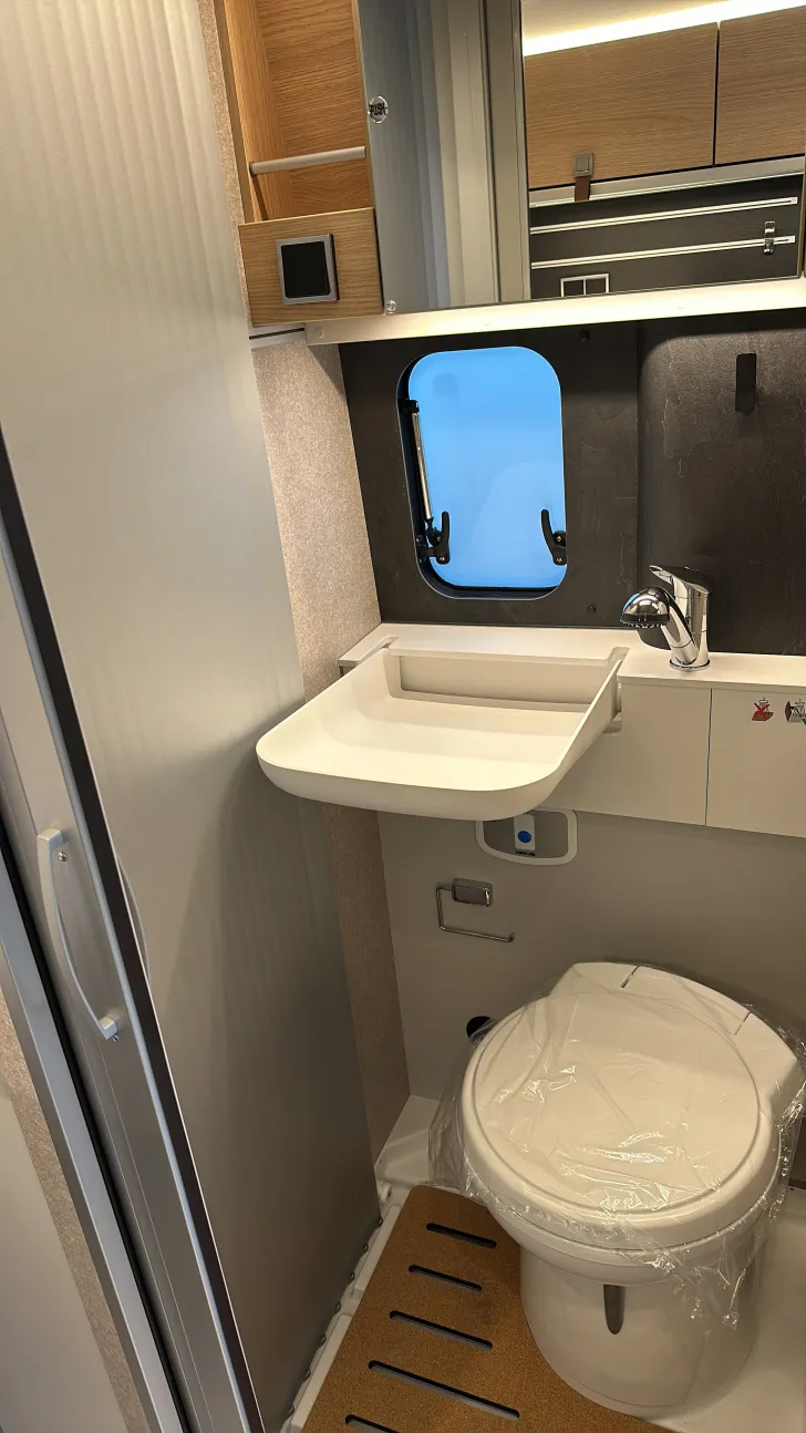 Fahrzeugbild Hymer Camper Van Grand Canyon #8