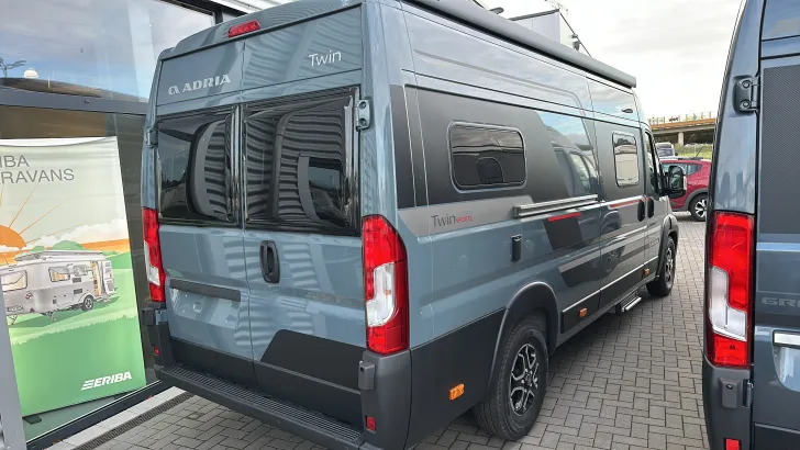 Fahrzeugbild Adria Twin Sports 640 SGX #3