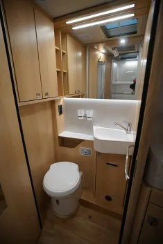 Bild 9 Hymer B-MC T 680 RFK/Navi/Markise