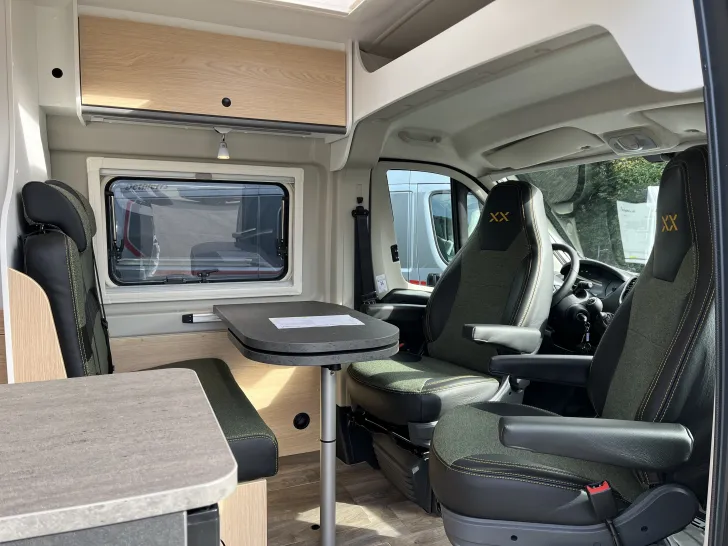 Fahrzeugbild Sunlight Camper Van CLIFF 600 XX #8