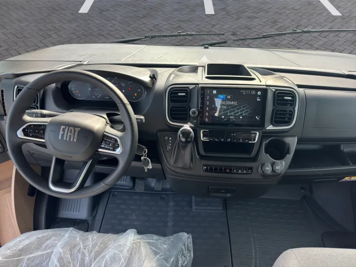 Fahrzeugbild Malibu I 430 KB-LE lightweight 3.5t #11