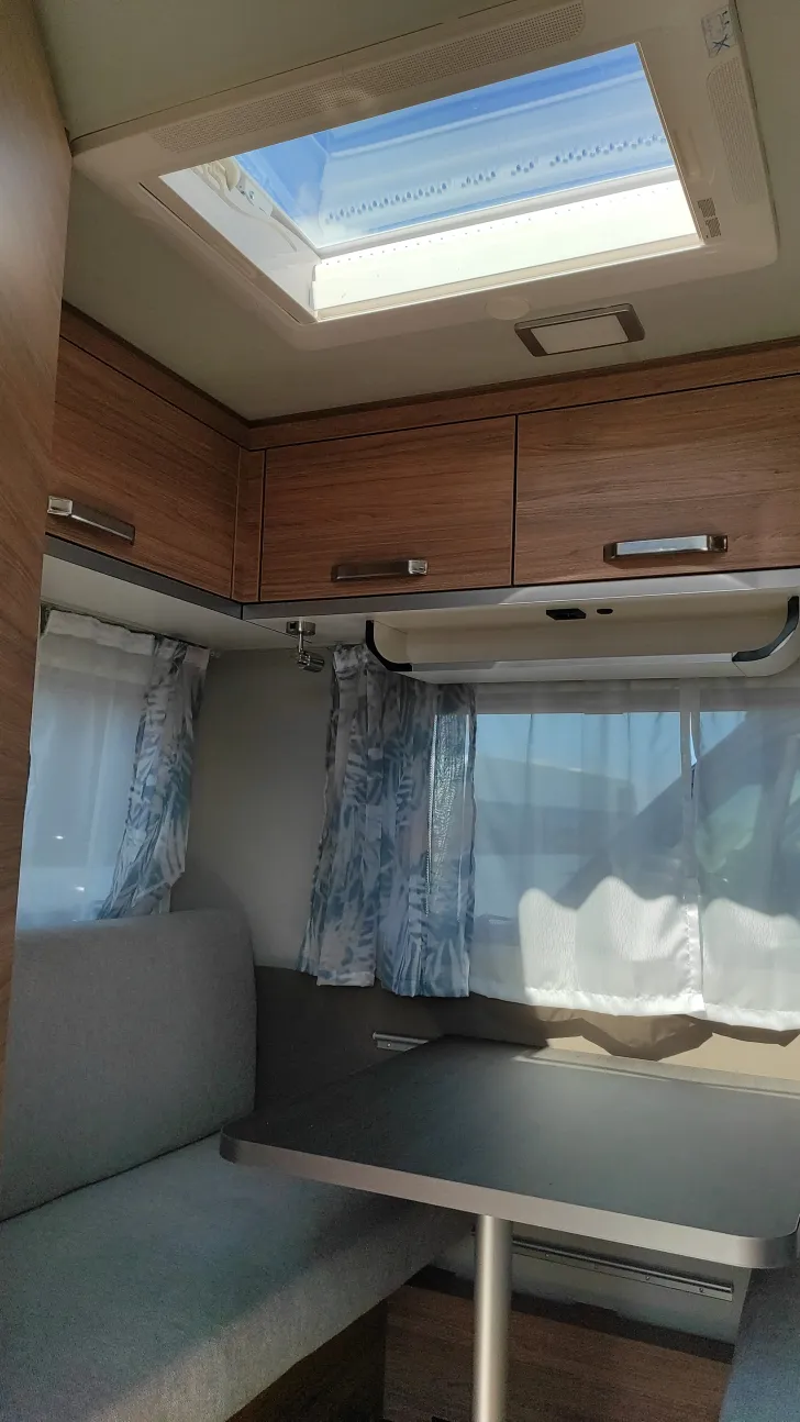 Fahrzeugbild Weinsberg CaraOne 390 QD #11
