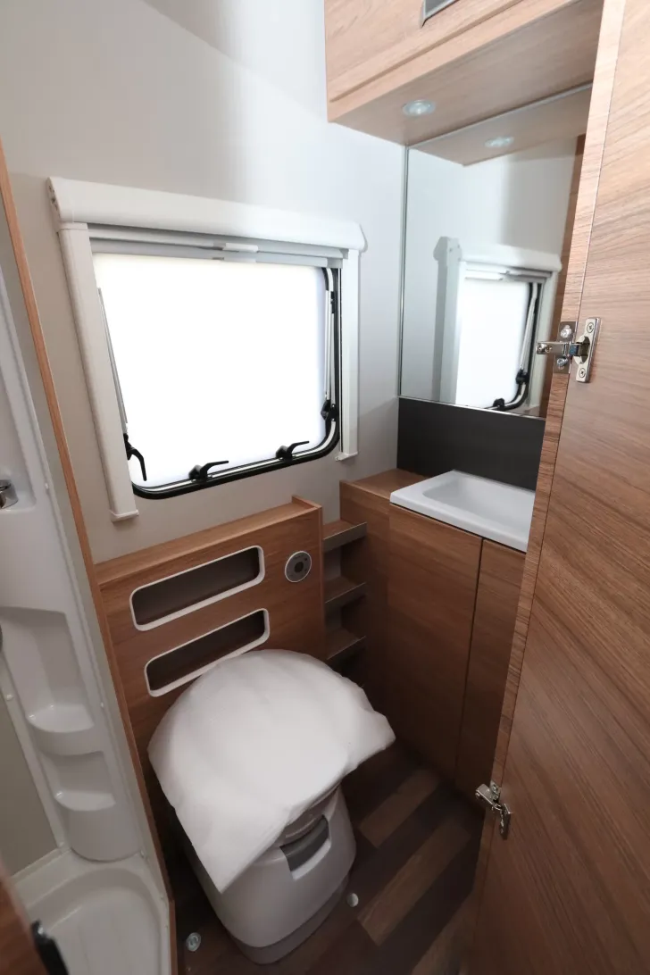 Fahrzeugbild Weinsberg CaraOne 550 QDK #12