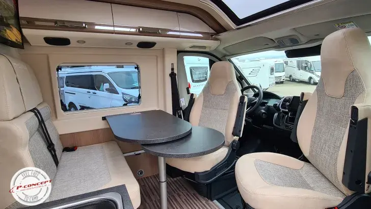 Fahrzeugbild Malibu Van Comfort 640 LE charming GT skyview *junger Gebrauchtwagen* #8