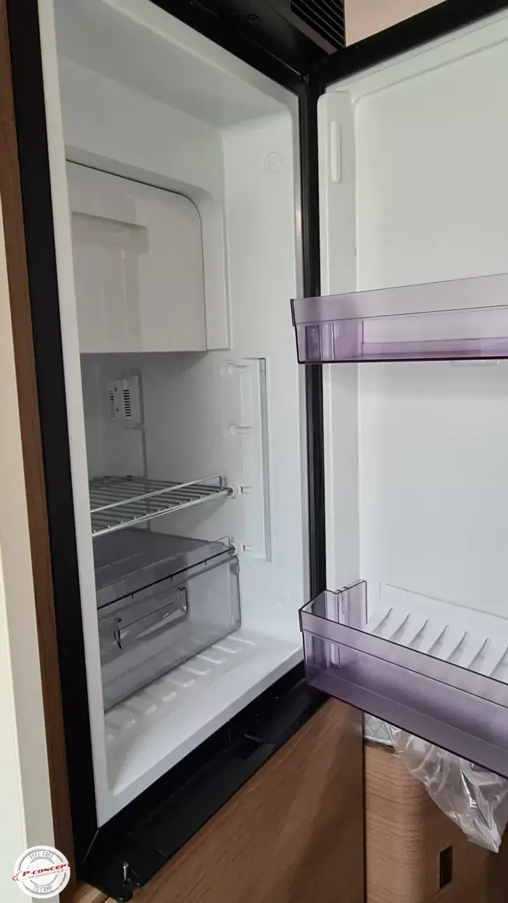 Fahrzeugbild Malibu Van Comfort 640 LE charming GT skyview *junger Gebrauchtwagen* #12