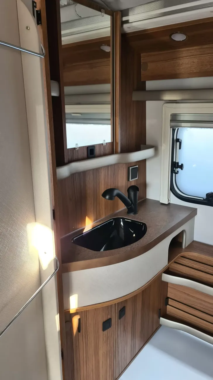 Fahrzeugbild Hymer Eriba Touring 530 #13
