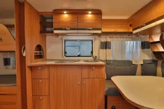 Bild 18 Weinsberg CarOne 740 UDF/Festbett+Etagenbetten/Mover