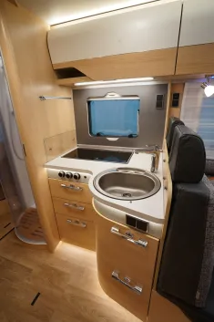 Bild 13 Hymer B-MC T 690 (Autom. RFK Leder/Stoff)