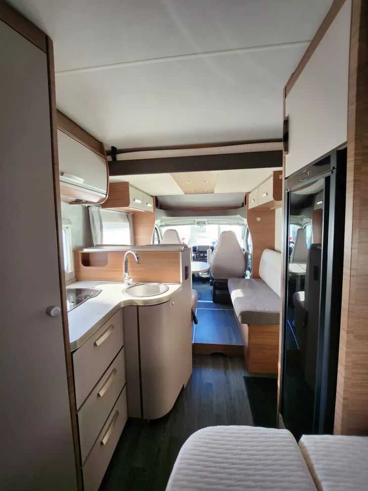 Fahrzeugbild Knaus L!VE WAVE 650 MF #4
