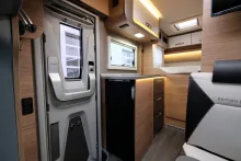 Fahrzeugbild Weinsberg X-CURSION VAN 500 MQ 150 PS Automatik #17