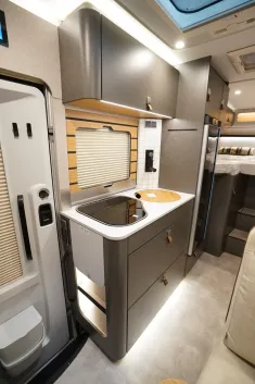 Bild 10 Hymer ML-T 580 (Autom. Solar RFK Autark Leder Navi)