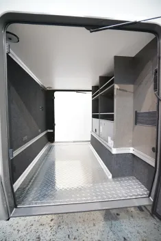 Bild 7 Hymer ML-T 580 (Autom. RFK Autark Navi Markise)