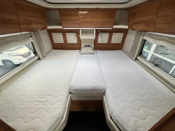 Fahrzeugbild Concorde Charisma 850 L #23