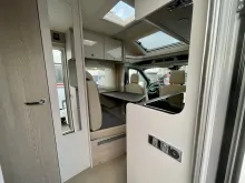 Fahrzeugbild Bürstner Lineo T 700 #3