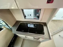 Fahrzeugbild Bürstner Lineo T 700 #5