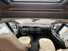 Fahrzeugbild Laika Kreos L 5009 #4