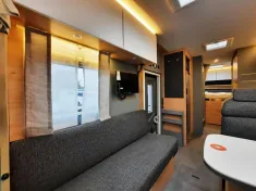 Bild 6 Dethleffs XL Family A 7872-2 Verfüg./Sparen Sie 11.965,- €