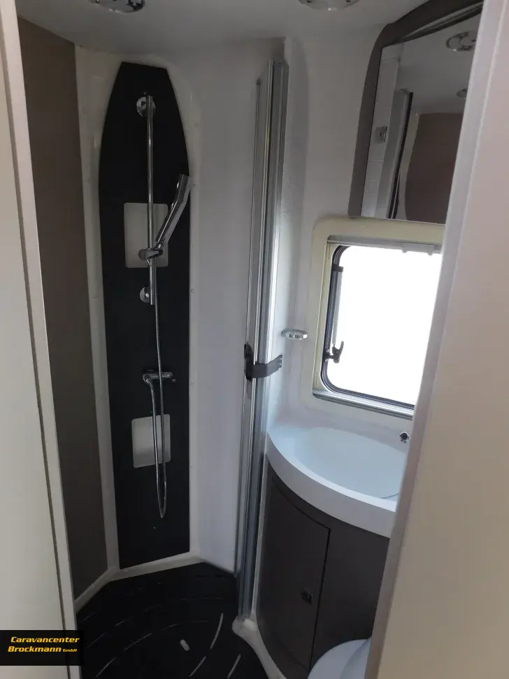 Fahrzeugbild Wingamm Oasi 610 GL Automatik - ab Herbst #14