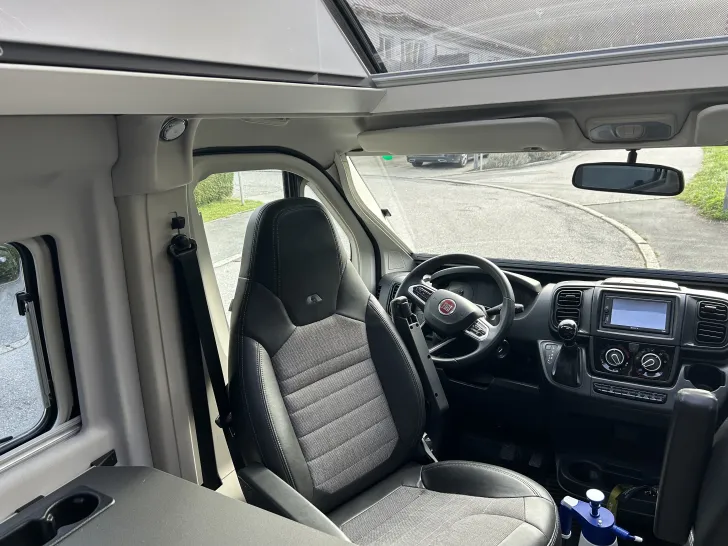 Fahrzeugbild Adria Twin Plus 640 SGX #3