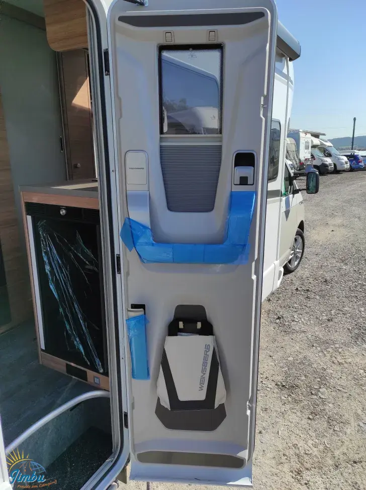 Fahrzeugbild Weinsberg X-CURSION VAN 500 LT EDITION [PEPPER] 150 PS / Automatik, 606 - 1064 #6