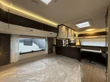 Fahrzeugbild Hobby Prestige 720 KWFU #12