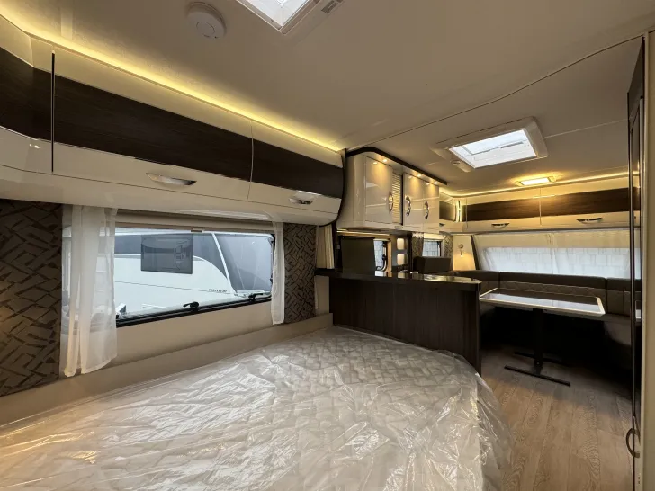 Fahrzeugbild Hobby Prestige 720 KWFU #12