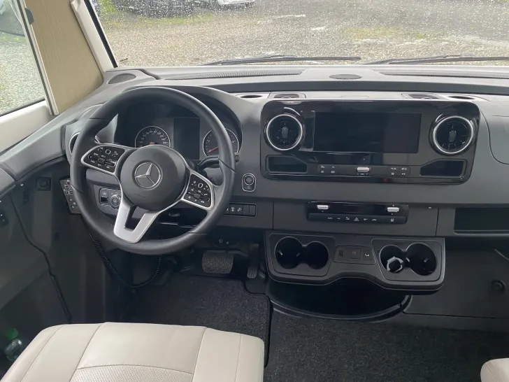 Fahrzeugbild Kabe Imperial i860 LGB #4