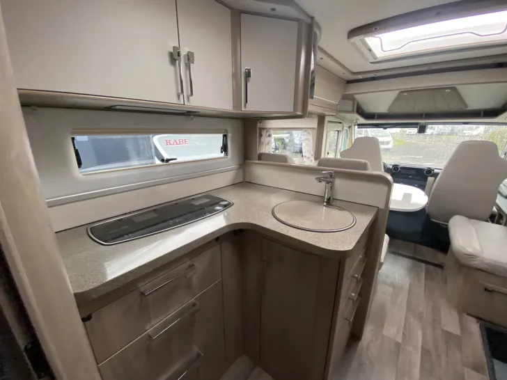 Fahrzeugbild Kabe Imperial i860 LGB #7