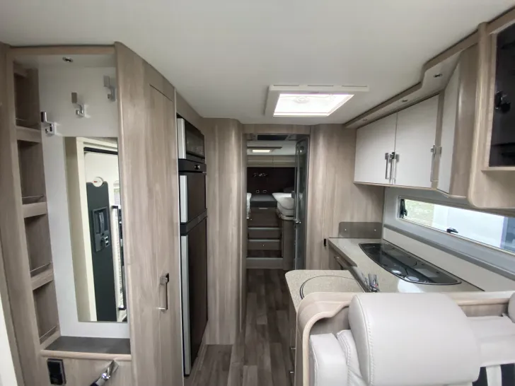 Fahrzeugbild Kabe Imperial i860 LGB #15