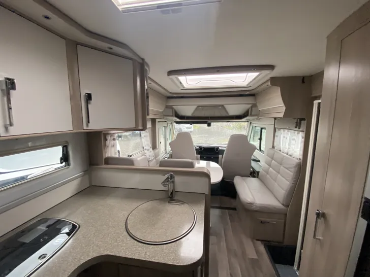 Fahrzeugbild Kabe Imperial i860 LGB #16