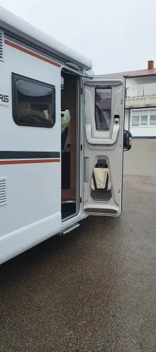 Fahrzeugbild Weinsberg CaraCompact 600 MF EDITION [Pepper] #17
