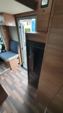 Fahrzeugbild Weinsberg CaraSuite 700 ME #7