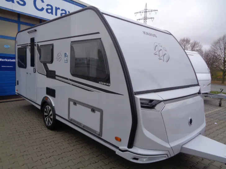 Fahrzeugbild Knaus Südwind 460 EU 60 Years #1