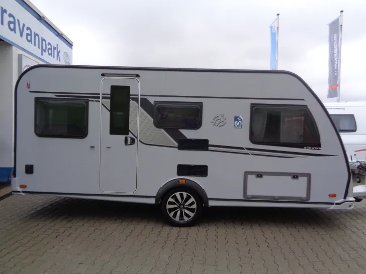 Fahrzeugbild Knaus Südwind 460 EU 60 Years #3