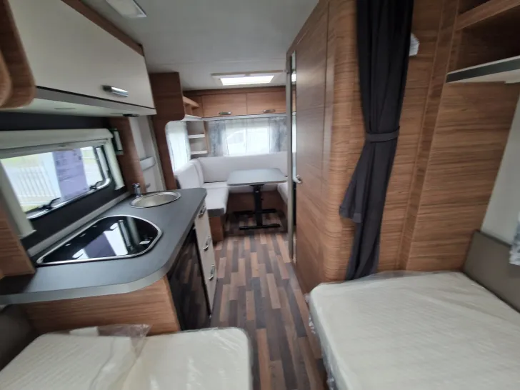 Fahrzeugbild Weinsberg CaraOne 480 EU #10