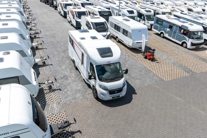 Fahrzeugbild LMC Tourer Lift H 660 G*Automatik * Hubbett #5