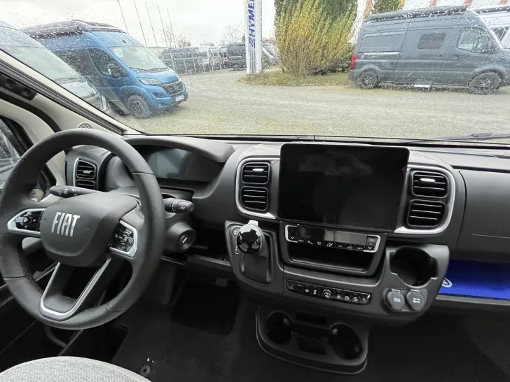 Fahrzeugbild Carado CV 600 PRO UPE: 77.192,- /8.292,- Sparen! #22