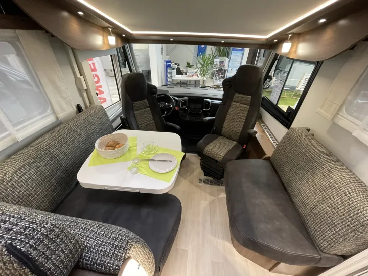 Fahrzeugbild Frankia F-Line I 740 GD #6