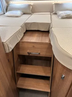 Bild 18 Carthago C1-tourer T 148 KB LE H comfort