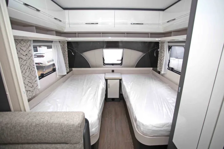 Fahrzeugbild Hobby Excellent 460 SL #5