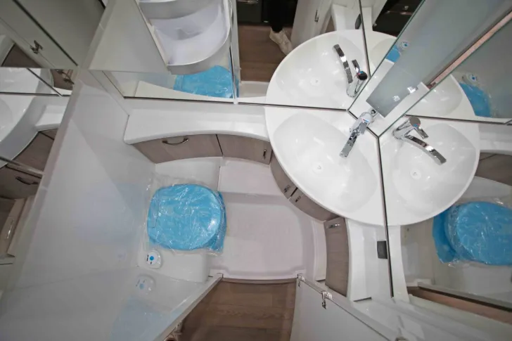 Fahrzeugbild Hobby OnTour 460 DL #13