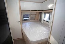 Fahrzeugbild Hobby De Luxe 460 UFe #4