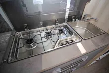 Fahrzeugbild Hobby De Luxe 460 UFe #8