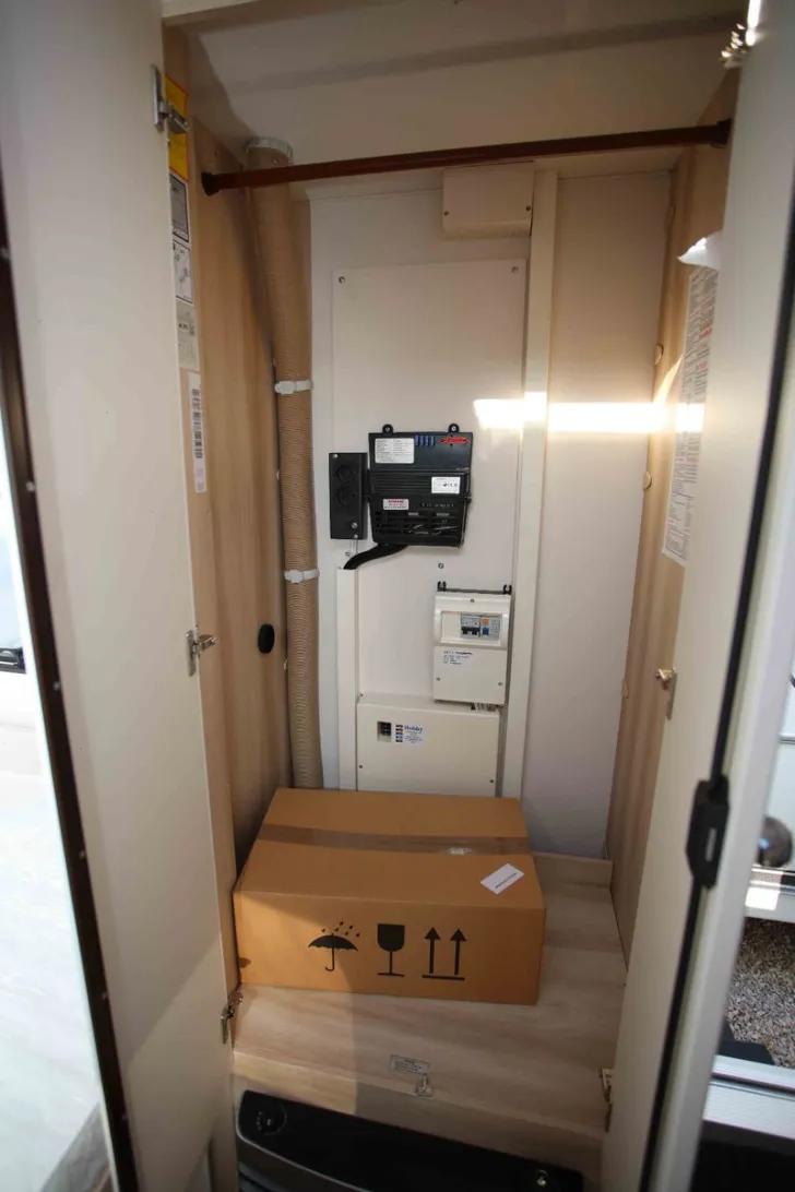 Fahrzeugbild Hobby De Luxe 460 UFe #13