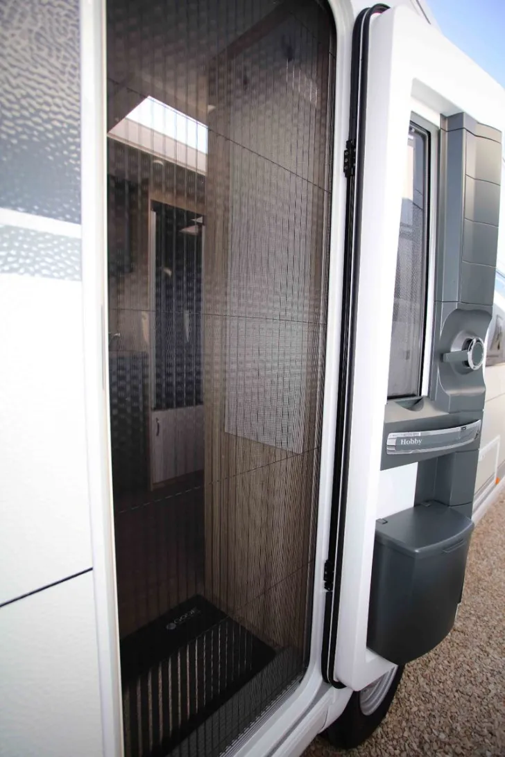 Fahrzeugbild Hobby De Luxe 460 UFe #18