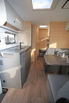 Fahrzeugbild Fendt Apero 560 SKM #15